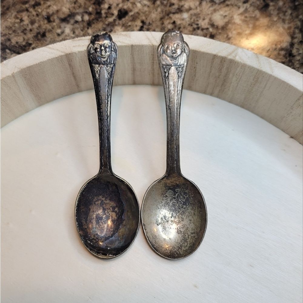 Gerber Winthrop Silver Plate Baby Spoons Lot of 2 Antique Silverware